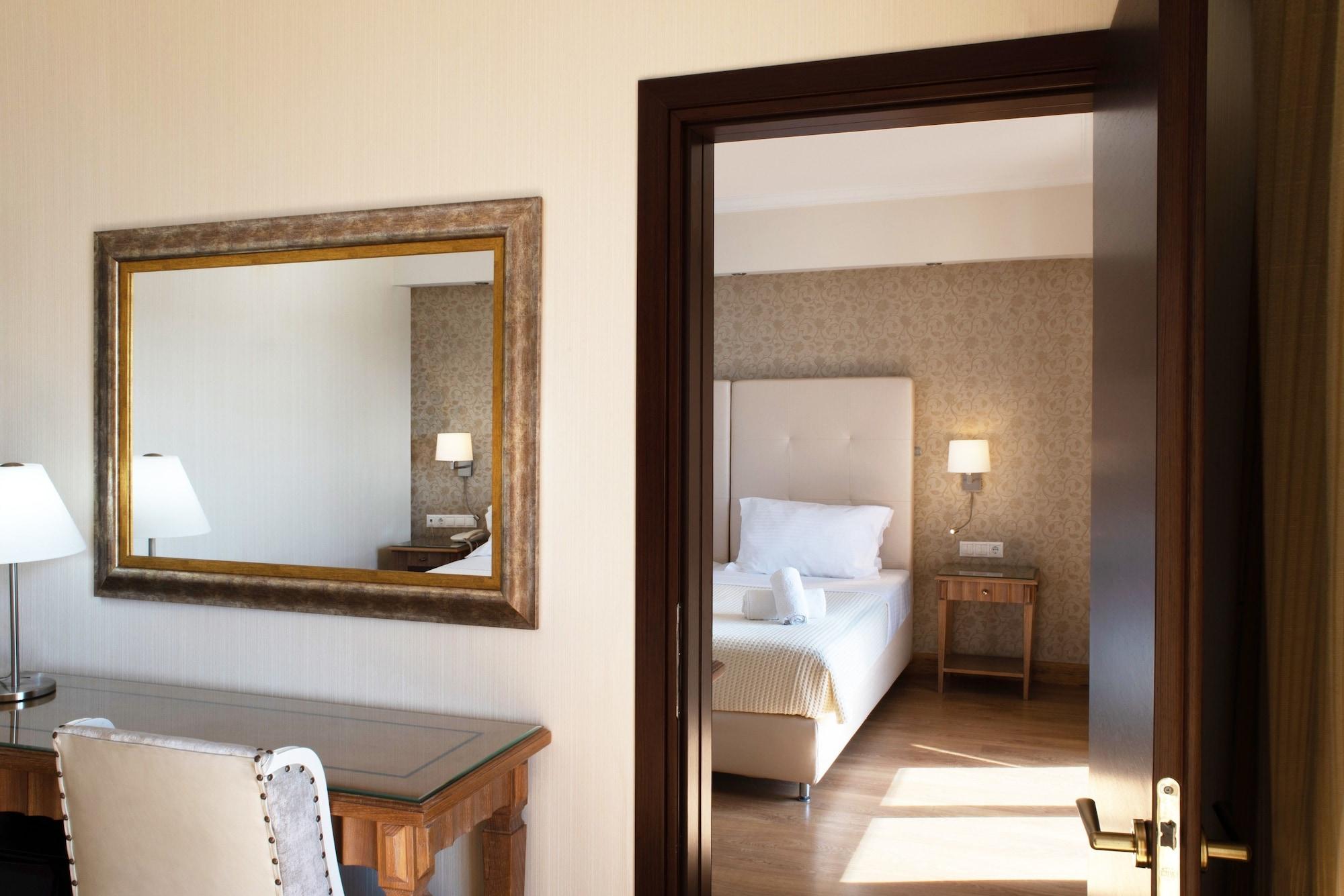 Karalis City Hotel بيلوس المظهر الخارجي الصورة